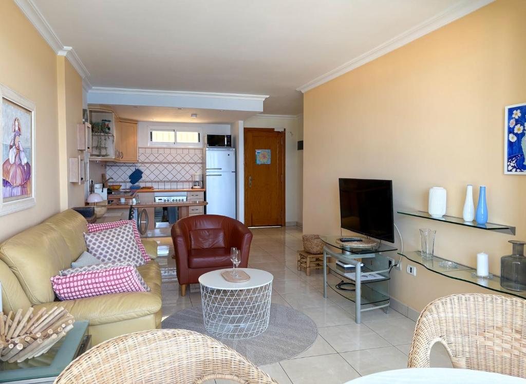 Alegre Beach Home - Sunset Apartment — 4
