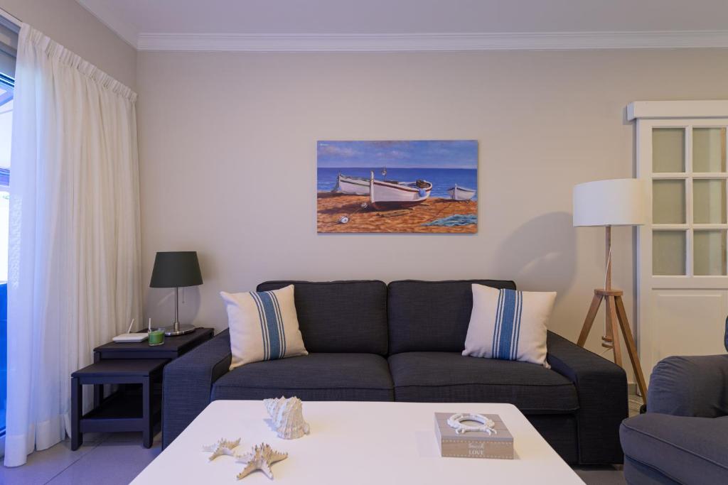 Amarre Bay — 11