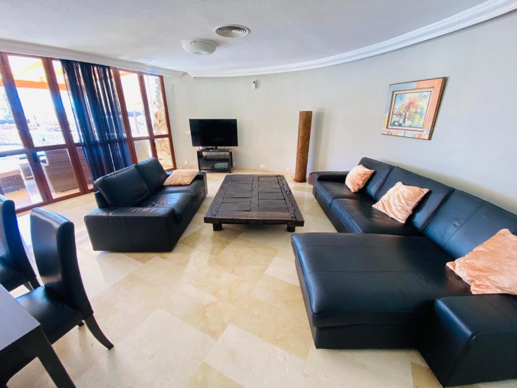 Anfi Tauro Golf Villa with private heated pool — 2