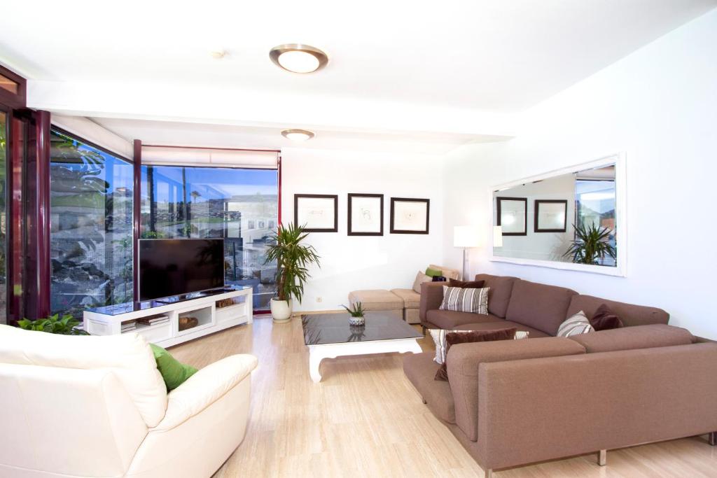Anfi Tauro Rentals — 7