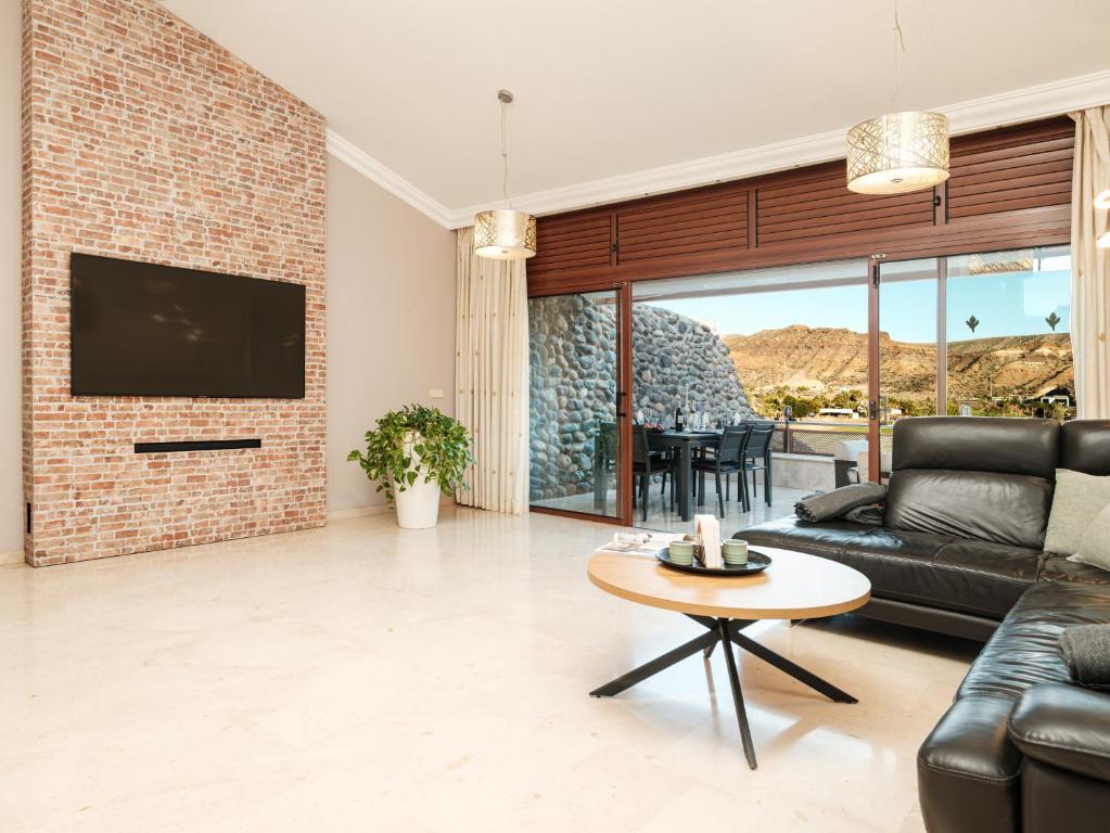 ANFI TOPAZ VILLA TAURO GOLF piscina privada - Three-Bedroom Villa — 10