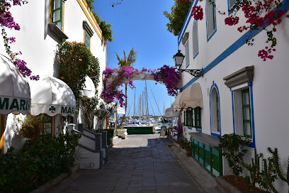 Aparcamiento del Puerto de Mogán