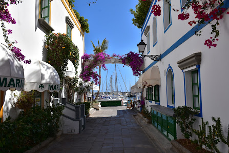Aparcamiento del Puerto de Mogán — 1