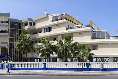 APARTAMENTO Arguineguin en PRIMERA linea de playa — 1