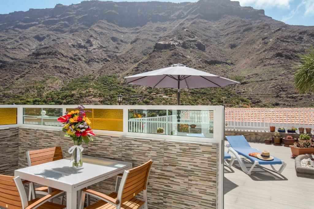 Apartamento 'Casa Paco' con vistas a la montaña, Wi-Fi rápido, aire acondicionado y terraza — 1