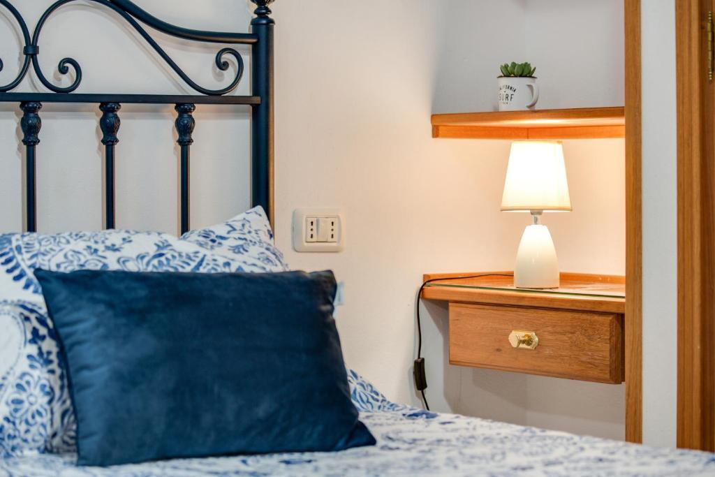 Apartamento 'Casa Paco' con vistas a la montaña, Wi-Fi rápido, aire acondicionado y terraza — 11