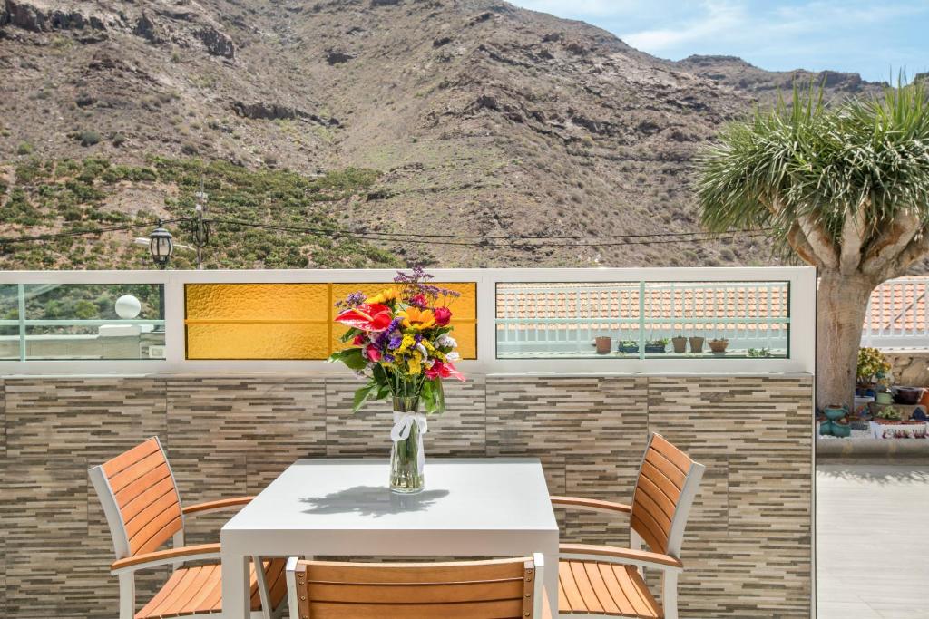 Apartamento 'Casa Paco' con vistas a la montaña, Wi-Fi rápido, aire acondicionado y terraza — 4