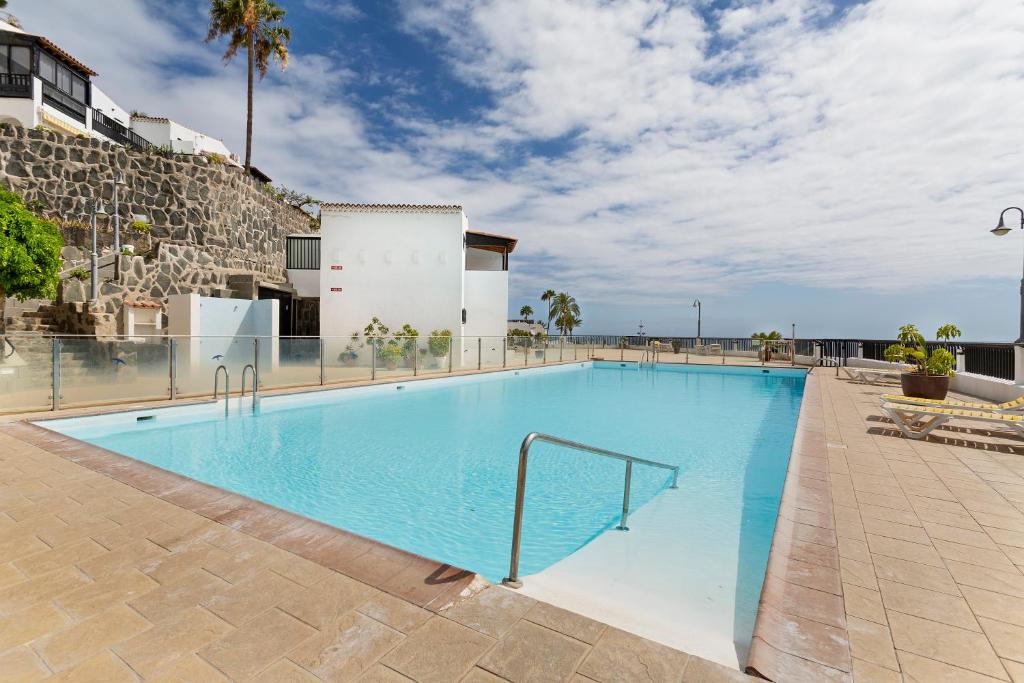 Apartamento de vacaciones 'Bungalow Josephin' con piscina compartida, terraza privada y Wi-Fi — 10