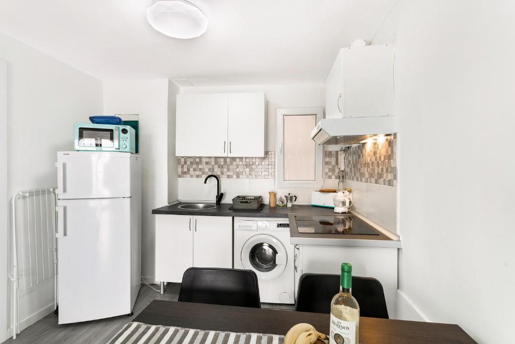 Apartamento de vacaciones 'Bungalow Josephin' con piscina compartida, terraza privada y Wi-Fi — 6