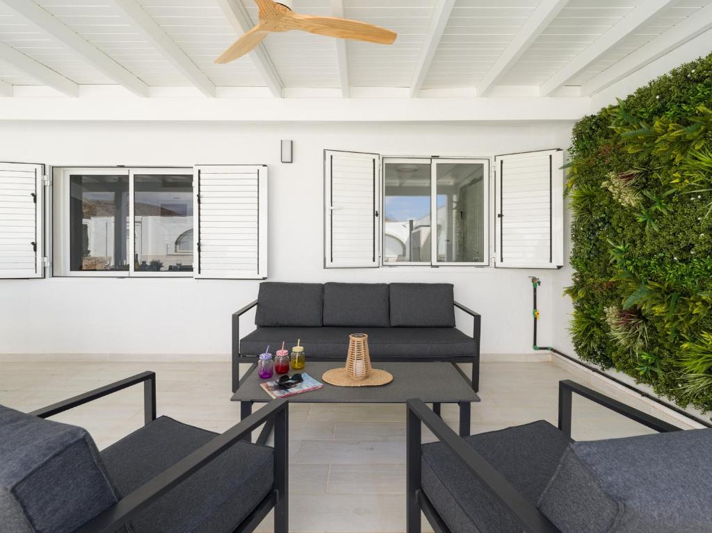 Apartamento de vacaciones 'Casa Los Caideros' con vistas al mar, piscina compartida y Wi-Fi — 8