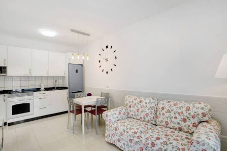 Apartamento de vacaciones 'Casa Los Veleros F1' con vistas al mar, Wi-Fi y aire acondicionado — 4