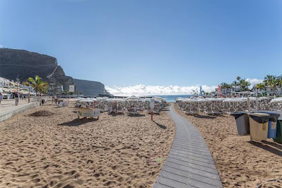 Apartamento de vacaciones 'Los Angeles 3' con vistas al mar, terraza compartida y Wi-Fi — 4