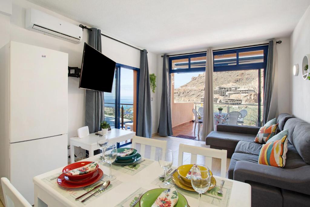 Apartamento de vacaciones 'Paraíso Taurito' con vistas al mar, terraza, piscina compartida y Wi-Fi — 6