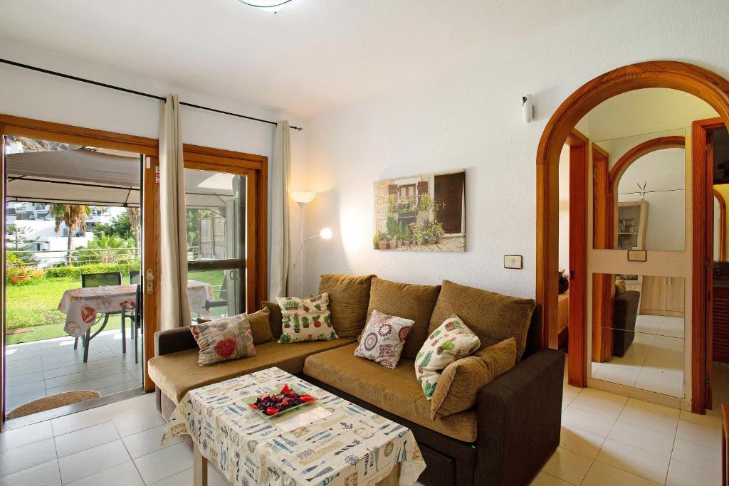 Apartamento de vacaciones 'Residencial Sol Suite 2' con vistas al mar, piscina compartida y Wi-Fi — 2