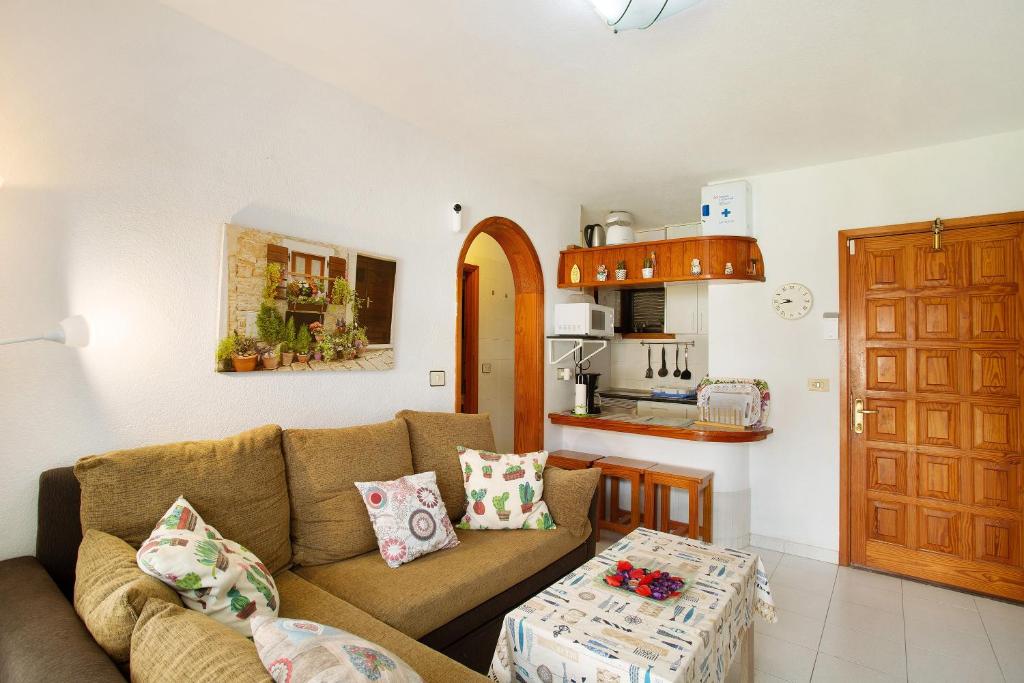 Apartamento de vacaciones 'Residencial Sol Suite 2' con vistas al mar, piscina compartida y Wi-Fi — 4