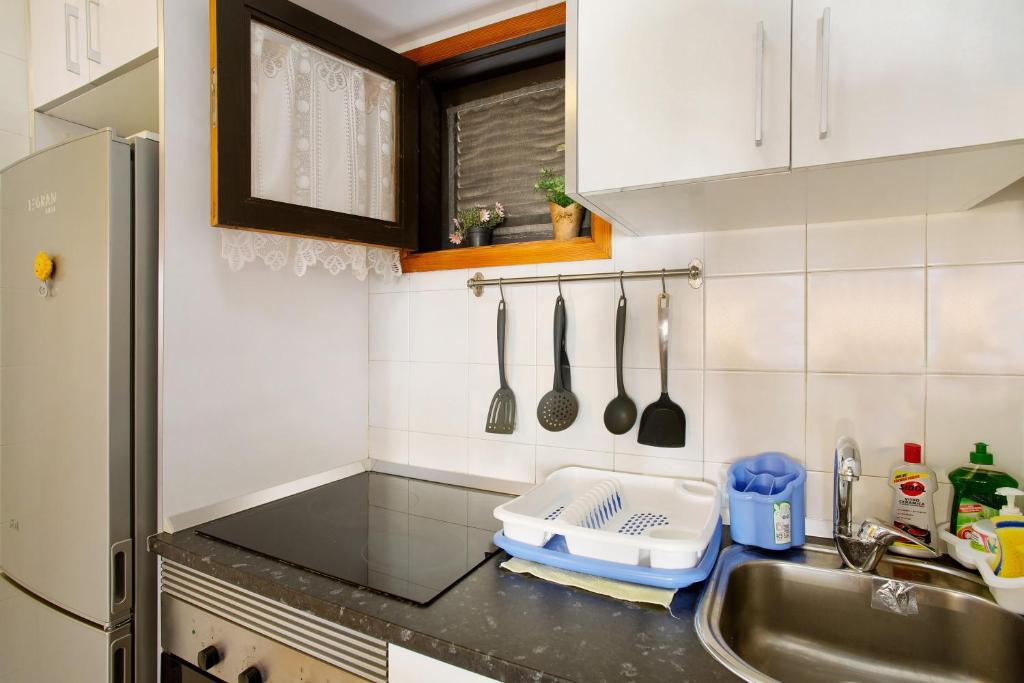 Apartamento de vacaciones 'Residencial Sol Suite 2' con vistas al mar, piscina compartida y Wi-Fi — 7