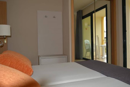 Apartamentos en Parque Natural - One-Bedroom Apartment (3 Adults) — 1