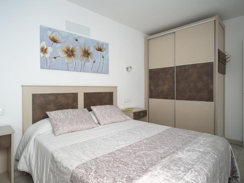 Apartamentos L O L A Arguineguín – Relax y sol a pasos de la playa — 3