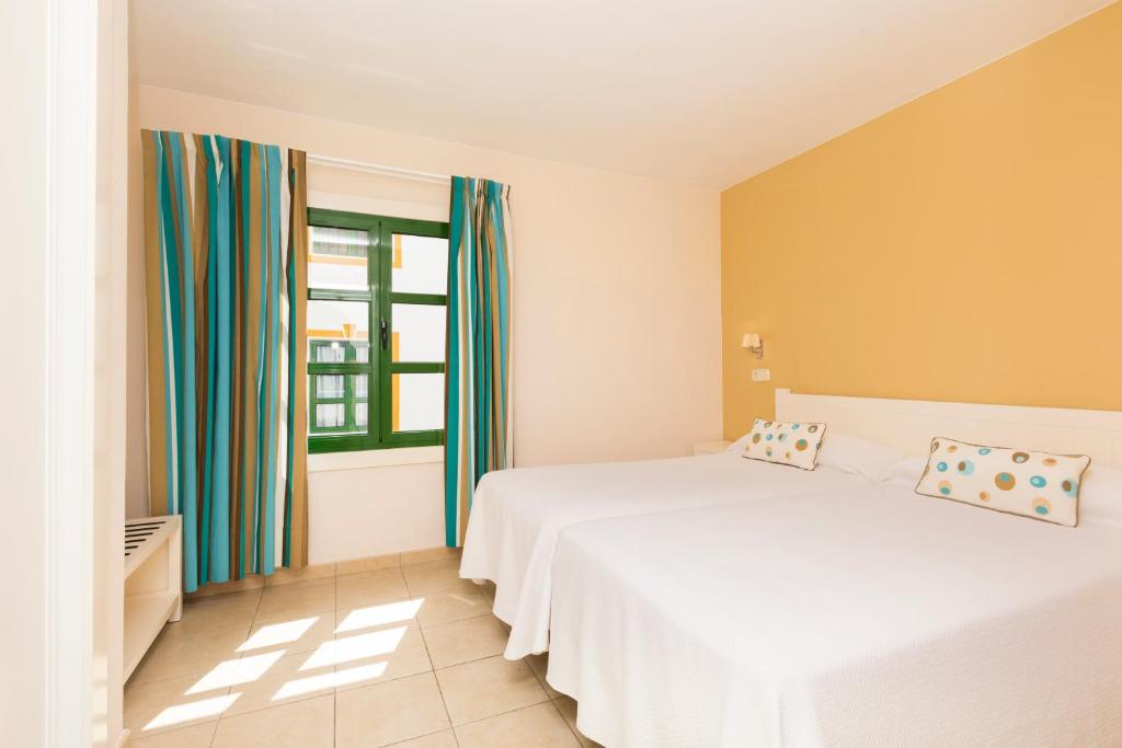 Apartamentos LIVVO Puerto de Mogán — 11