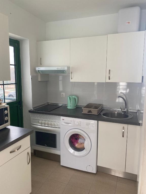 Apartment Laura near Europa Center and Amadores beach, Free WiFi — 6