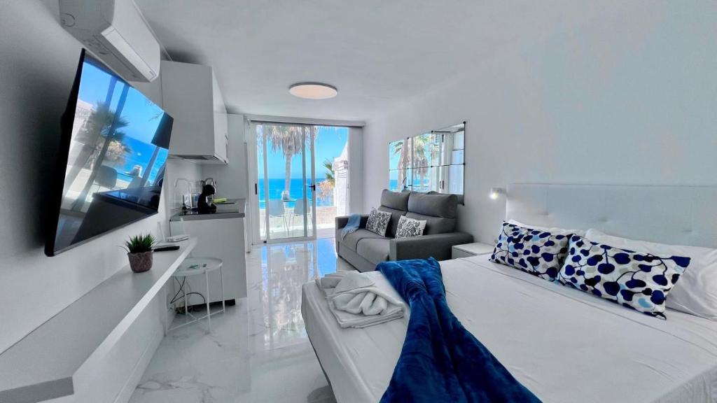 APARTMENT WITH AMAZING VIEWS AT PATALAVACA — 2
