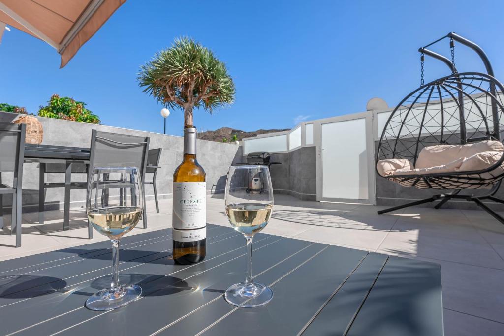 Apartment with heated pool and sea view — 4