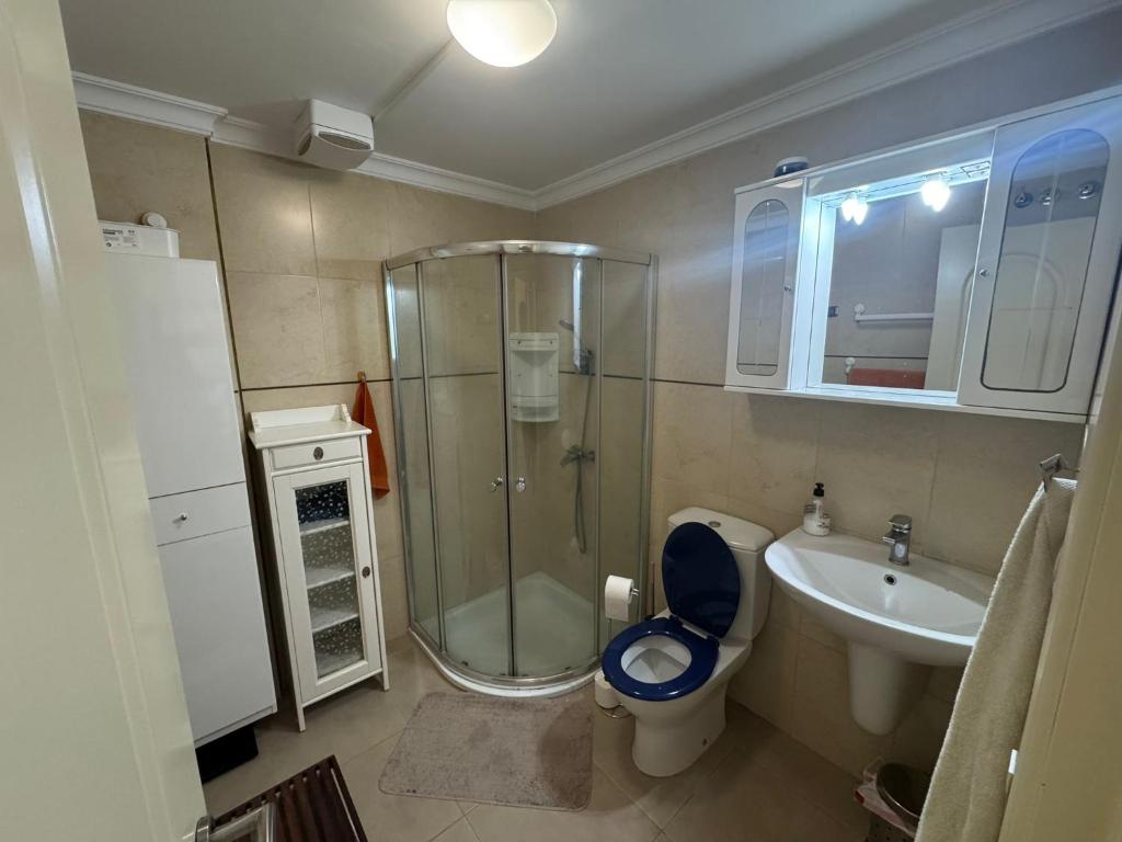 Apartment with view, wifi and pool in Arguineguin - Two-Bedroom Apartment — 10