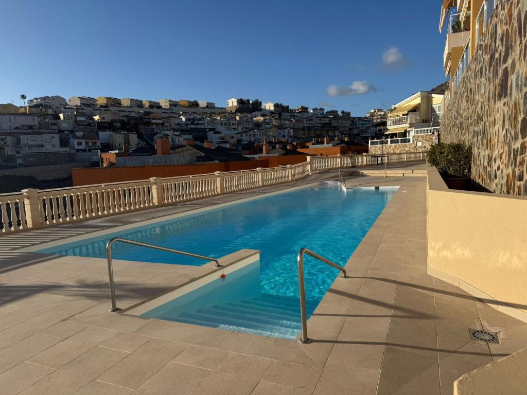 Apartment with view, wifi and pool in Arguineguin - Two-Bedroom Apartment — 5