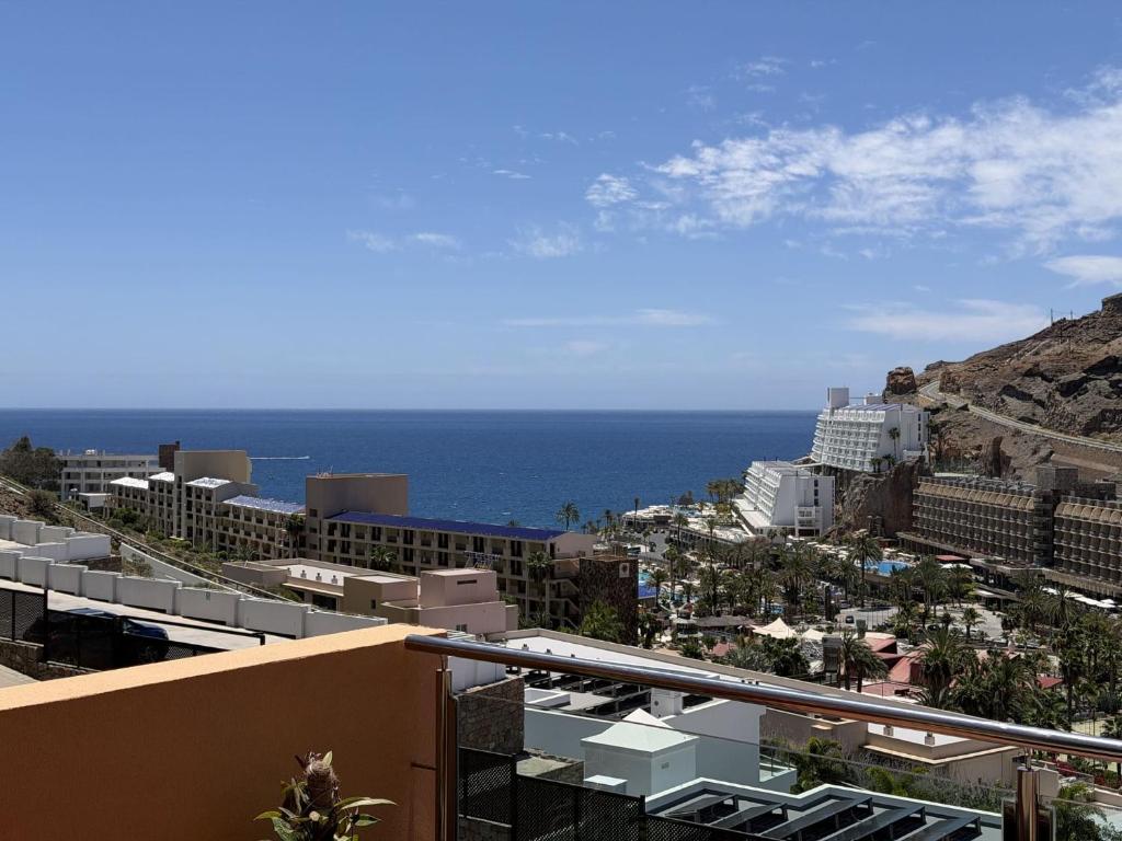Apartment with views of sea and mountains — 6