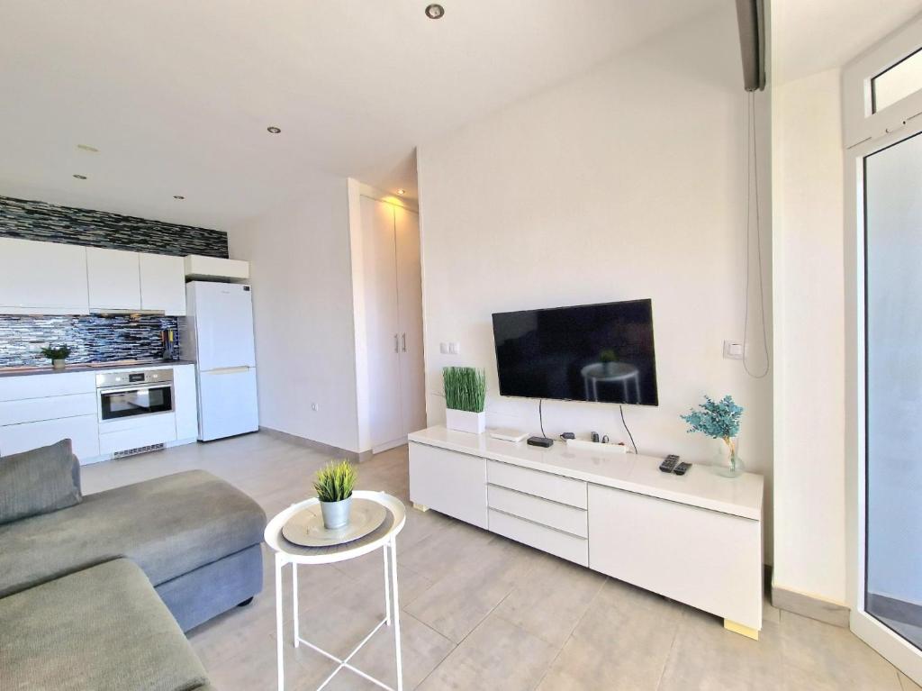 Apartments Rachel Paradise — 9