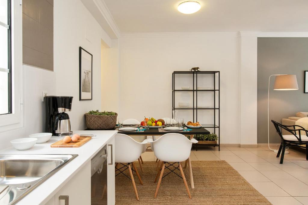 Arizona Apartment — 4