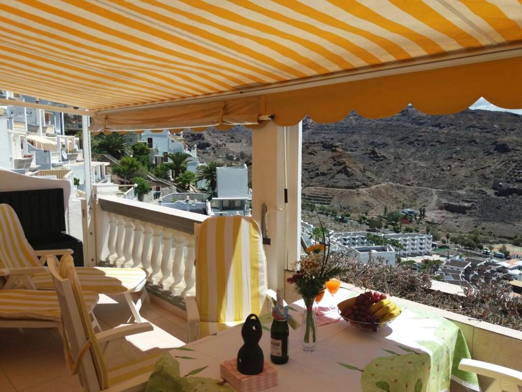 Artemisa Penthouse - Monsenor Apts — 10