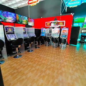 Automáticos canarios Mogán plaza — 1