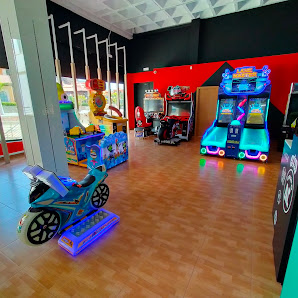 Automáticos canarios Mogán plaza — 2