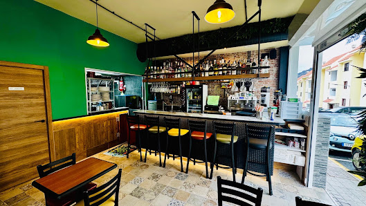 Bar Café Bigotes — 4