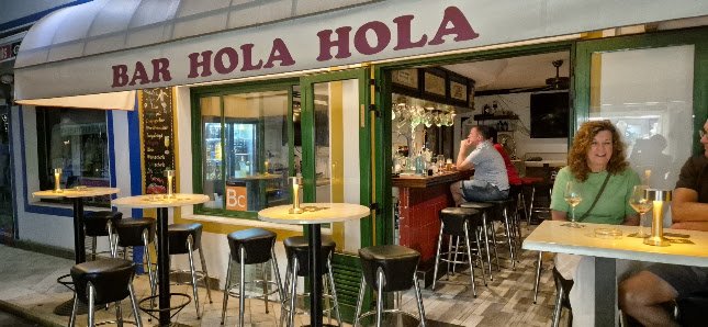 Bar hola-hola — 1