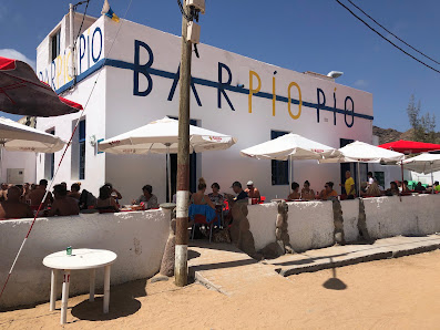 Bar Pio Pio . Playa de Tauro — 1