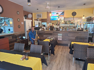 Bar-Restaurante El Canario 2 — 1