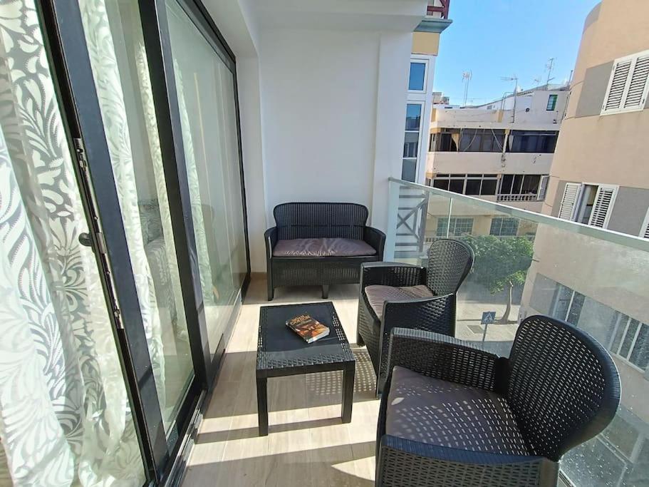 BEACH Arguineguin SEA VIEW 7 CHG FAMILY HOTEL — 2