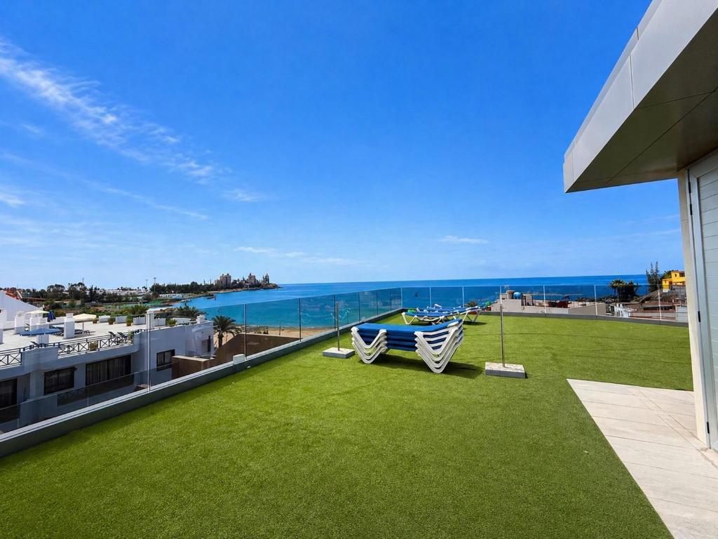 Blue Horizon Terrace Apartment in front of Arguineguín Beach By Canarias Prime Homes — 11