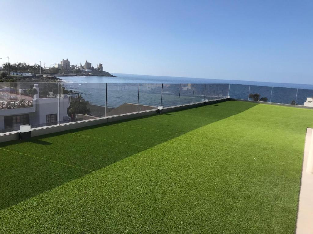 Blue Horizon Terrace Apartment in front of Arguineguín Beach By Canarias Prime Homes — 8