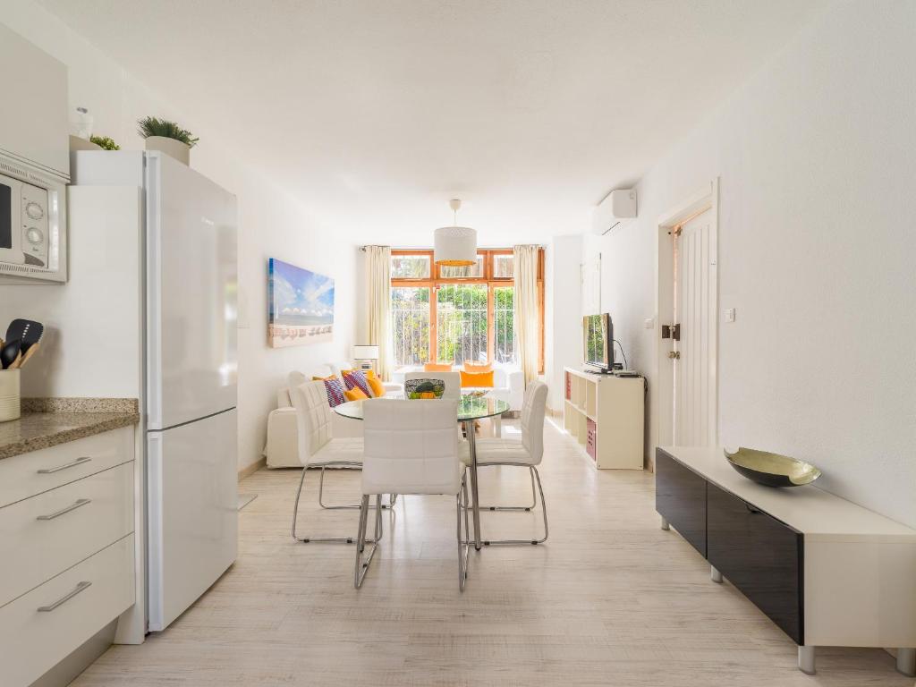 Bonito Bungalow a pocos metros de la playa — 11