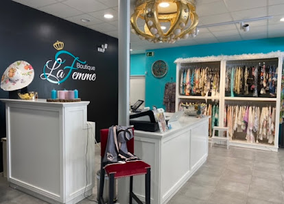 BOUTIQUE LA FEMME — 4