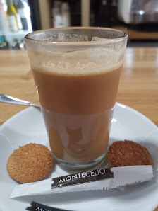 Cafeteria La Luna — 8