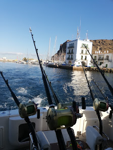 Cal Rei charters — 1