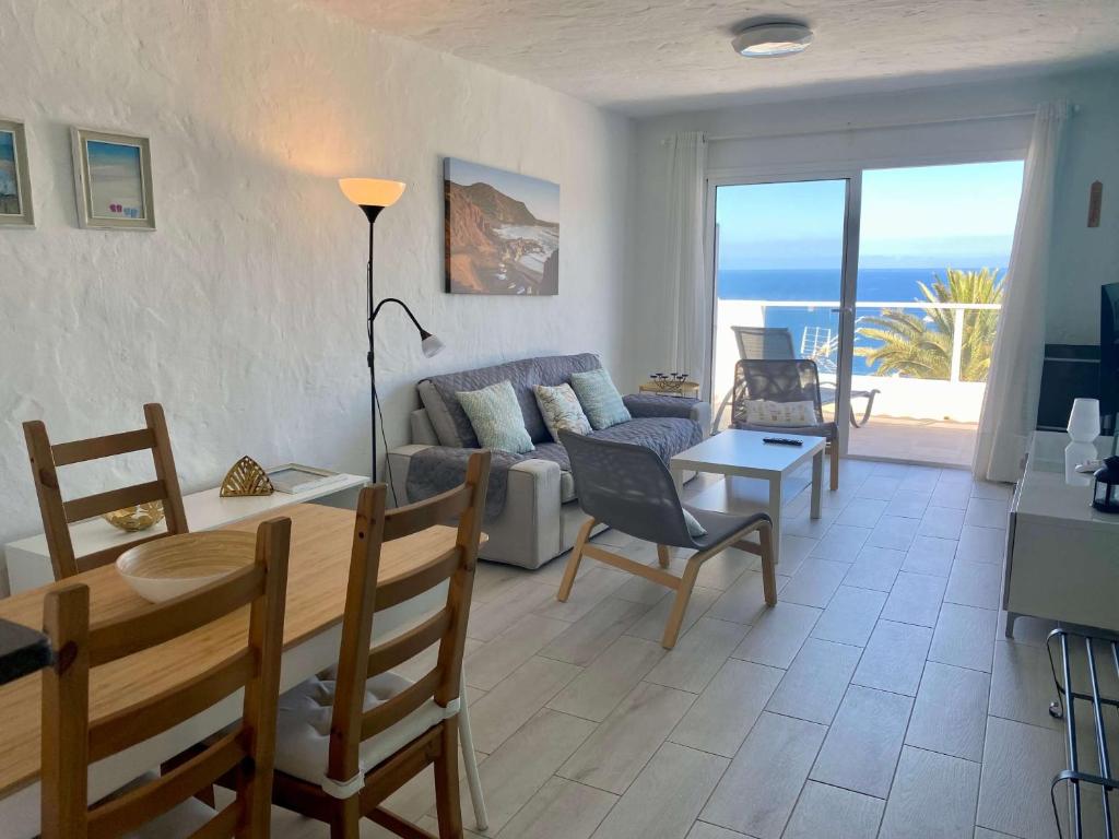 Casa Aita - refurbished apartment with unparalleled sea view — 2