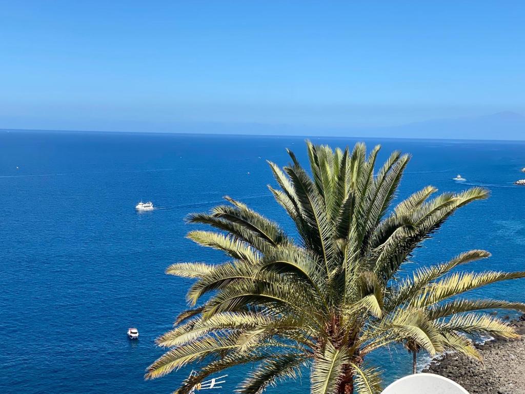 Casa Aita - refurbished apartment with unparalleled sea view — 7