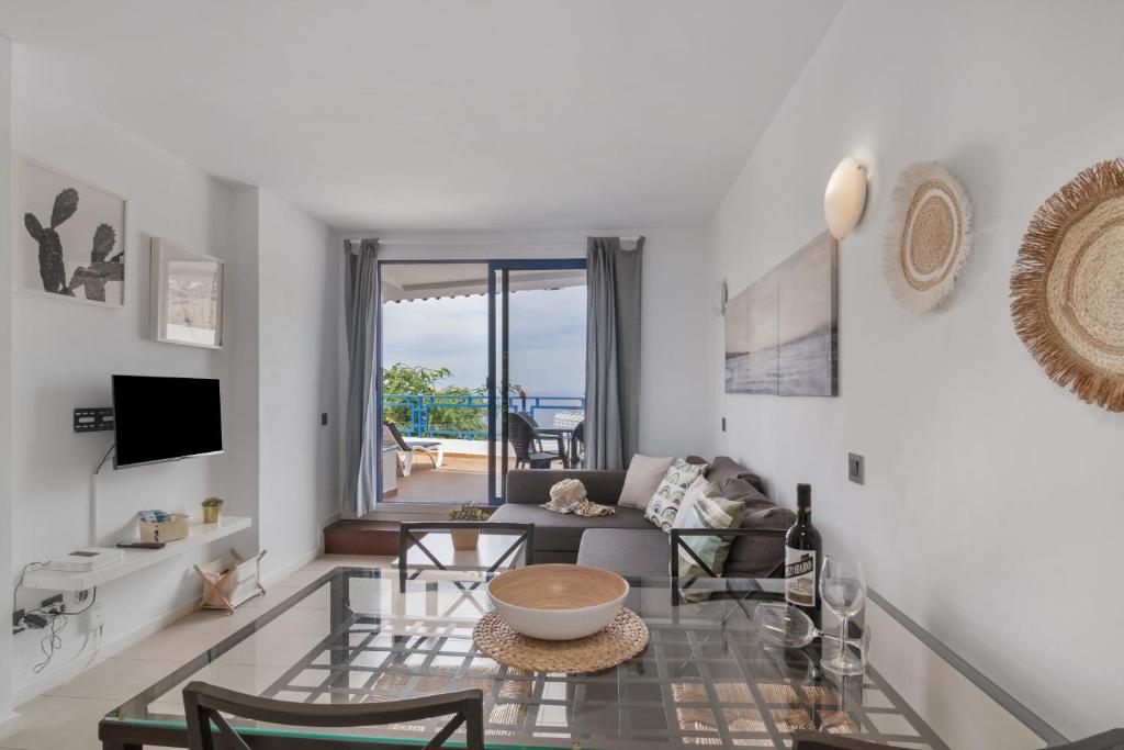 Casa de vacaciones 'Taurito Big Terrace' con vistas al mar, piscina compartida y Wi-Fi — 6