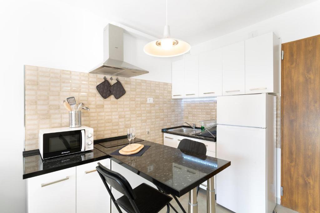 Casa Neale: Vistas al mar, piscina compartida y terraza privada — 4