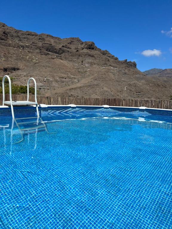 Casa rural abuhardillada con piscina en Mogán — 2